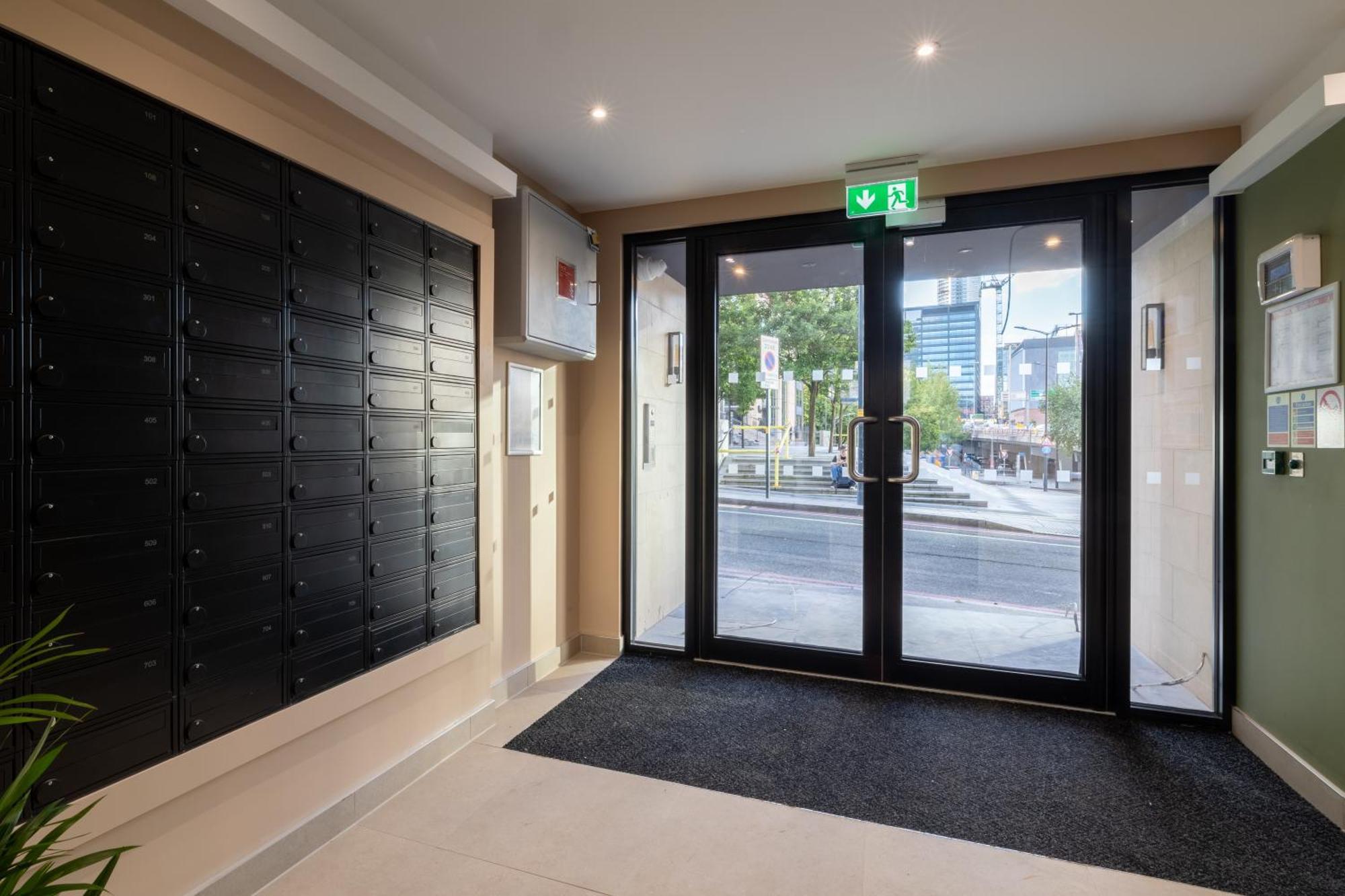 Kula Birmingham - New Street Station Apartment Exterior photo